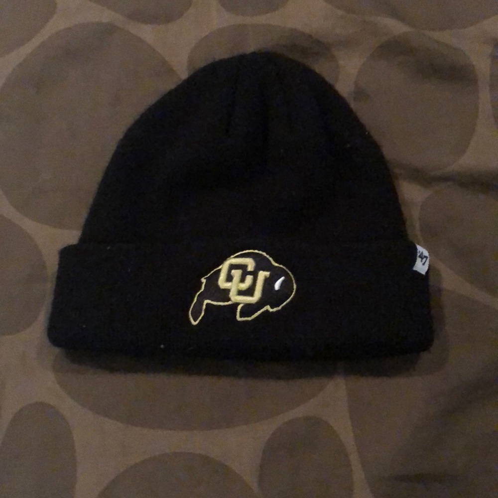 Winter hat bundle - Picture 2 of 5
